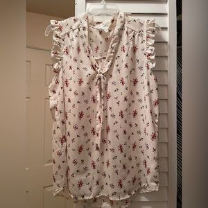 Women’s sleeveless floral print blouse